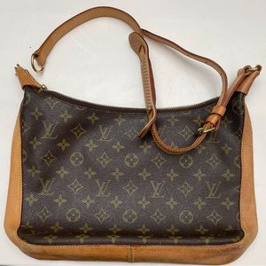 - Rare Louis Vuitton Boulogne Handbag Old Version